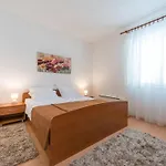Daire Lena - Three-bedroom With Balcony And Sea View *