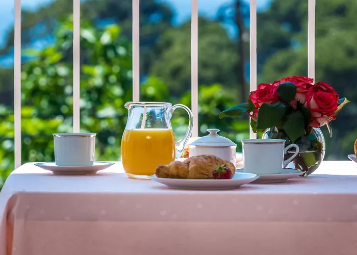 Lena - Three-bedroom With Balcony And Sea View Dubrovnik